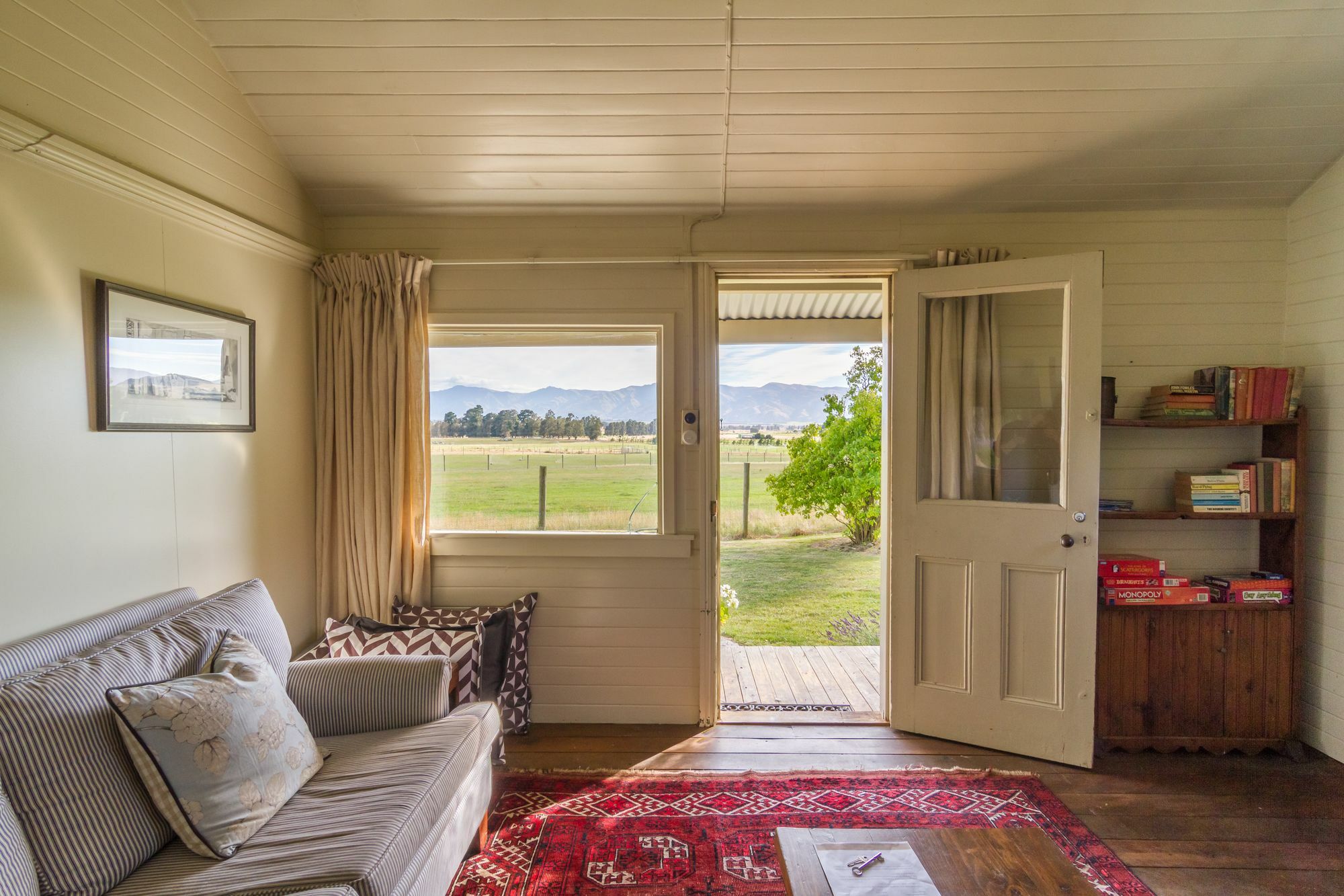 Criffel Station Farmstays Luggate Екстериор снимка