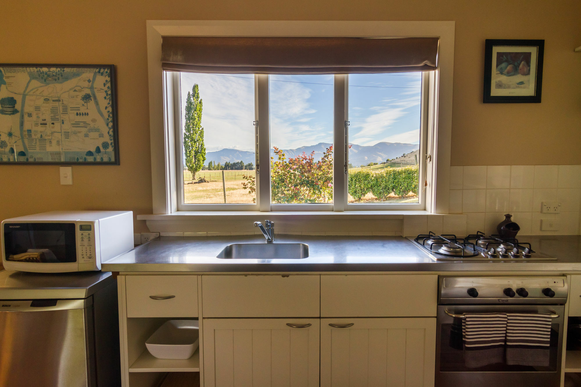 Criffel Station Farmstays Luggate Екстериор снимка